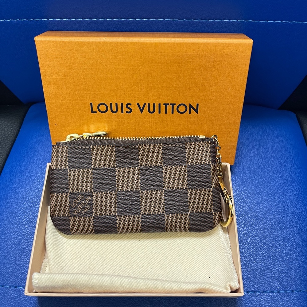 Louis Vuitton Key cles holder canvass damier ebene💎✨